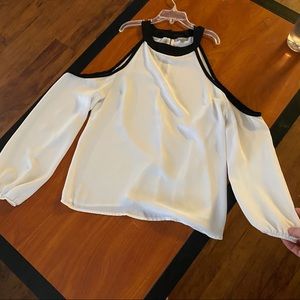 Long sleeve White top